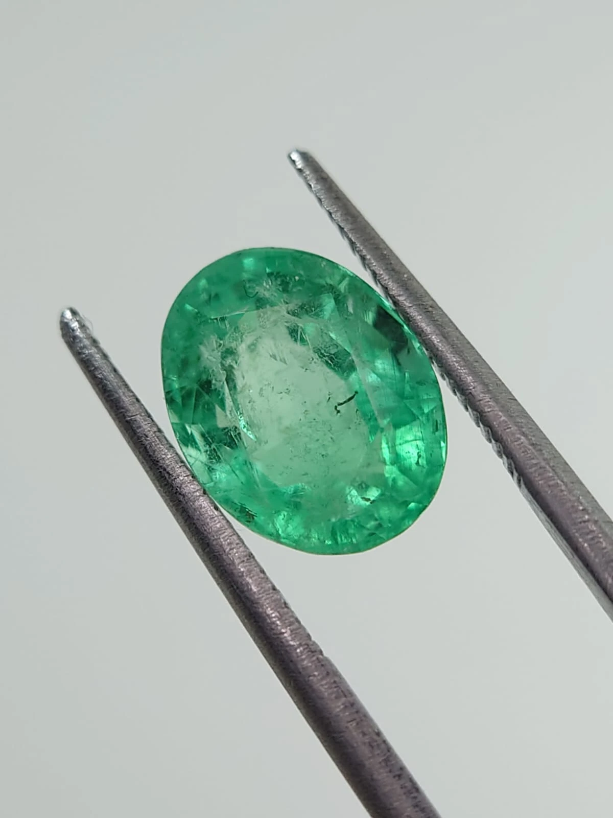 3.32ct Natural Emerald from Panjshir Afghanistan — view 4
